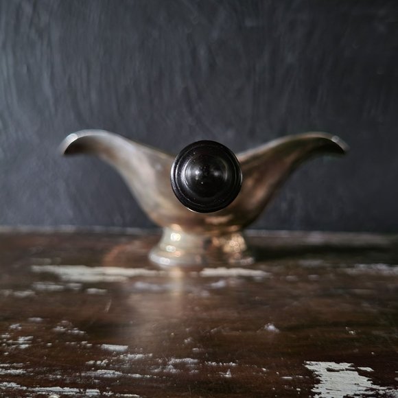 Vintage 2 Sided Gravy Boat Sauce Boat Pourer with Wood Handle - Picture 3 of 7